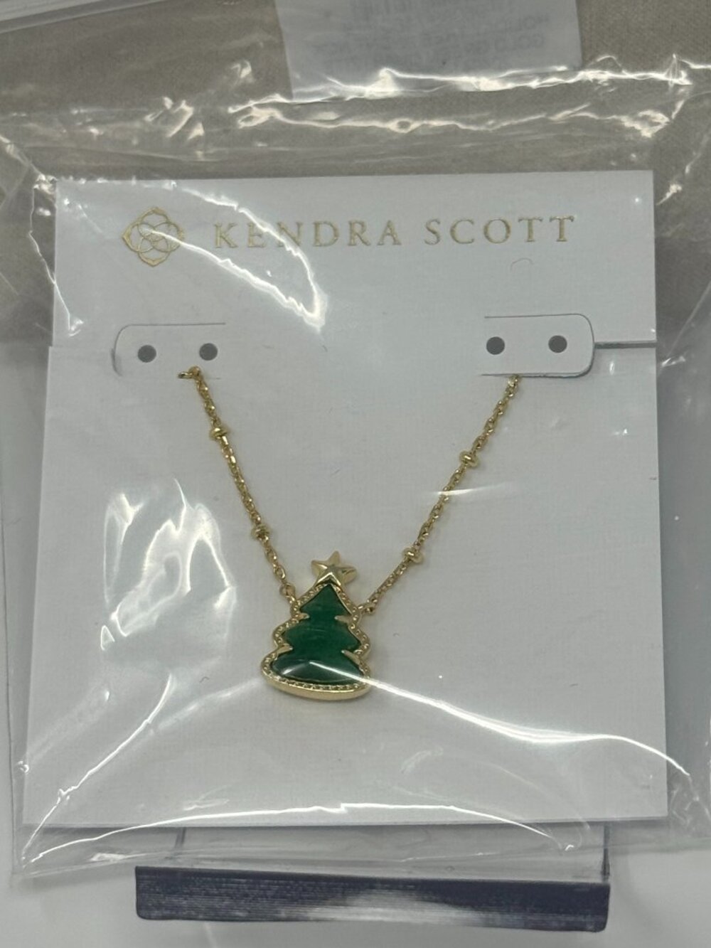 Kendra Scott Holiday Tree Gold Short Pendant Necklace in Green Quartzite –NWT